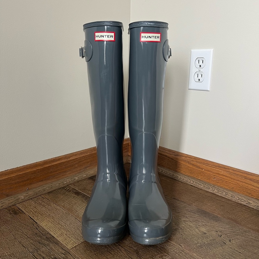 Grey Hunter boots with boot socks